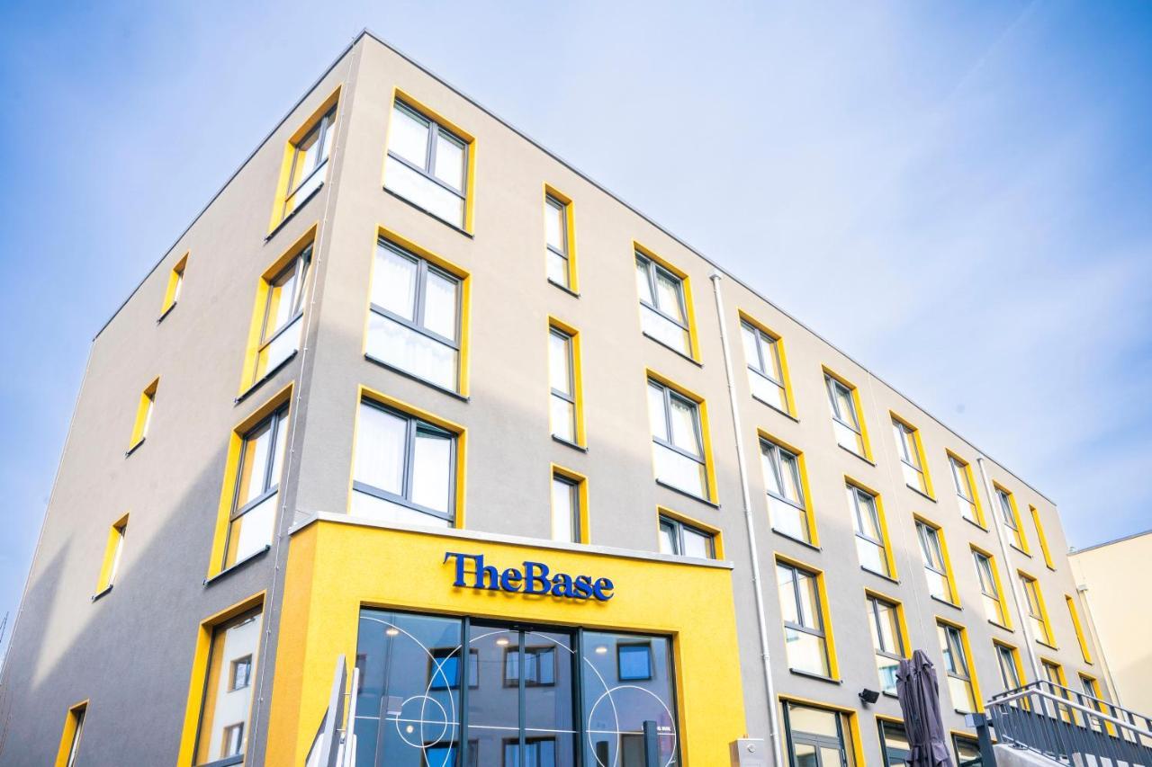 The Base Berlin One Hotel Luaran gambar