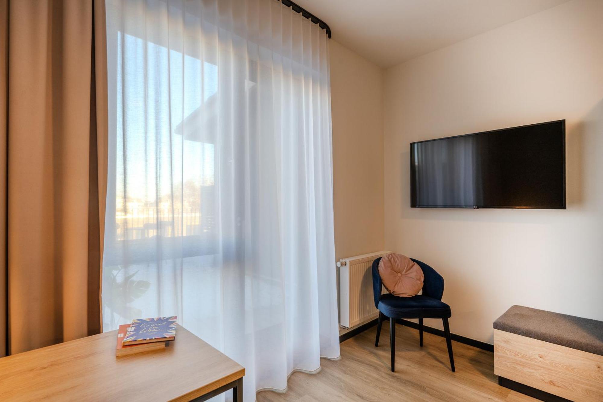 The Base Berlin One Hotel Luaran gambar